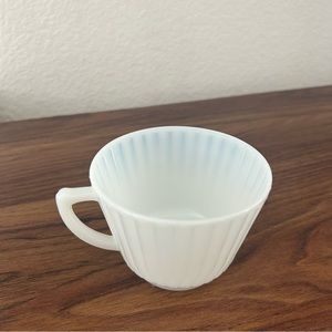 🔻1930s Vintage Petalware Monax Opalescent depression glass cup by MACBETH-EVANS